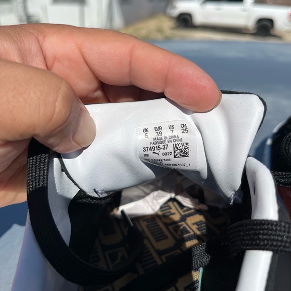 Puma Black and orange Suede Sneakers dise:6 - Picture 6 of 8